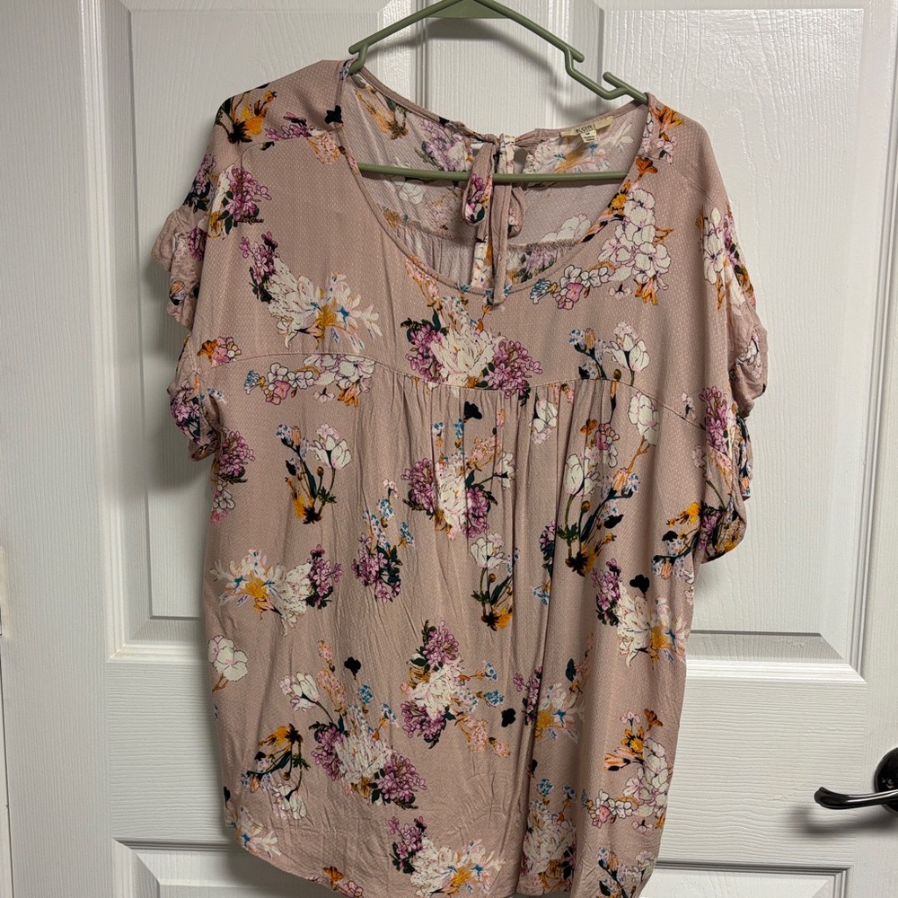 Kori Floral Blouse in Soft Pink and Cream